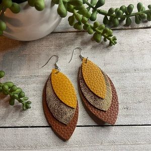 Color Block Fall Leaf Earrings! New! 🍂